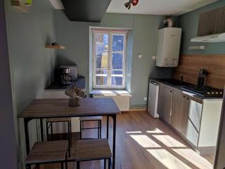Appartement 4 personnes proche du château fort - Sedan - 1