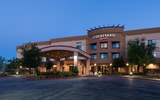 Courtyard by Marriott Santa Clarita Valencia - Valencia - 8