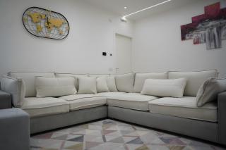 Ezlin House -quattro passi dal mare - Savona - 4