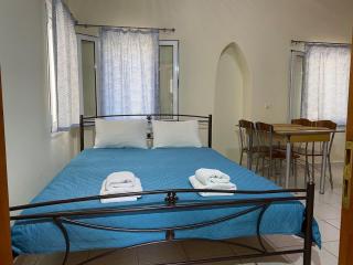 Nefeli House - Loutsa - 7