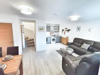 Lains Lettings - Woodend, Lang Stracht Holiday Home - Aberdeen - 2