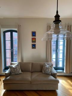 Historic 1869 Brownstone 15 min to NYC downtown - Jersey City - 2