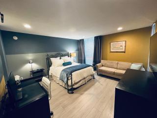 Best Location West LA Spacious condo with hottub - Los Angeles - 9