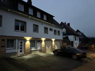 Kleine-Romantische Ferienwohnung Parkplatz vor dem Haus! - 1