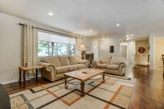 Crestgate Den Family Games Frisbee Golf & Views - 5