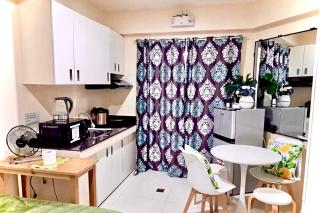 BURNHAM HILL CONDOMINIUM - 2