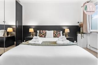 Heathrow Lodge, Contractors, Relocators - Hanworth - 9