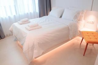 THE LOT luxury suites - 2