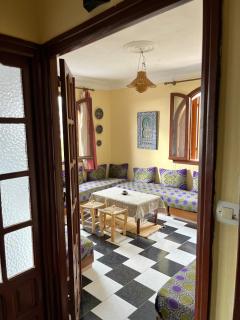 Soleado apartamento al lado de la preciosa medina , a 3 minutos de la playa andando - Asilah - 9