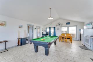 On-Site Dock Access Group Getaway on Salt Lake! - Rockport - 6
