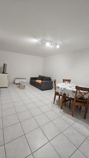 le charme de l Ancien avec deux chambres - Aurillac - 6