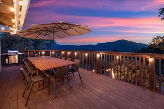 Yosemite Lookout Lodge w/ hot tub, firepits, game room, and more - Oakhurst - 8