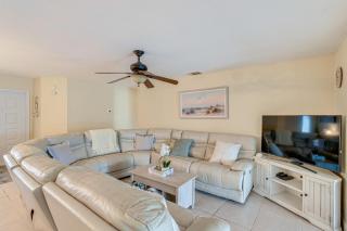 Fishing Dock & Grill: Pet-Friendly North Port Home - 5