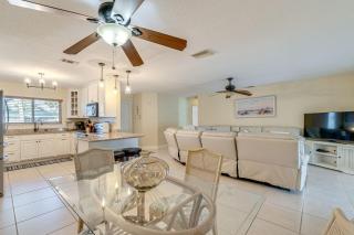 4 Mi to Warm Mineral Springs Canal-Front Getaway - North Port - 3
