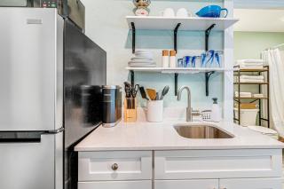 Walk to Beach Apt with Private Hot Tub! - Kill Devil Hills - 1