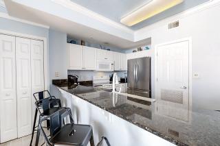 Breathtaking gulf-front condo near Pier Park - Panama City Beach - 8