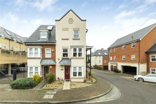 COZY One Bedroom Apartment With OWN LOUNGE and BATHROOM in SHARED House 2nd Floor With WIFI AND LOVELY LANDSCAPE VIEW - 9