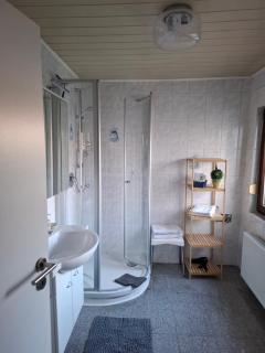 Schöne 3 Zi. Ferienwohnung vor den Toren Frankfurt - Dreieich - 2