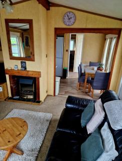Spacious Luxury Escape with Sea Views and Pet Friendly at Clarach Bay - Aberystwyth - 7