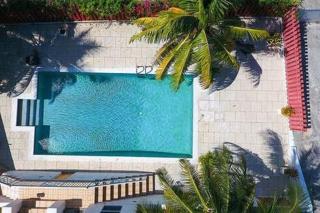 Tangerine Sunsets Alta Vista Suite 2 - 8