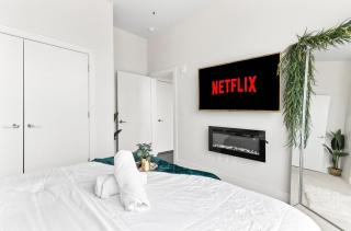 NEW! Royal Penthouse King Bed Amazing Views! - Atlanta - 4