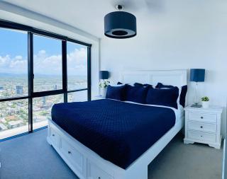Circle on Cavill 38th floor Spa and Views Galore! - Gold Coast - 9