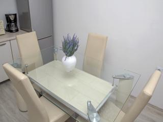 Apartments Isabora - Two-Bedroom Apartment with Terrace and Partial Sea View Nea - 7