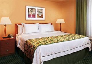 Baymont by Wyndham Canton - 4