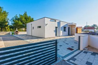 Luxury villa with a swimming pool Vir - 23776 - Vir - 5