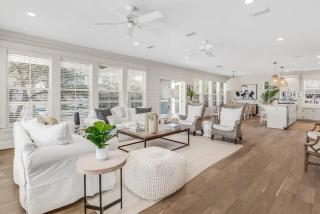 Beach Retreat Gulf View Private Beach - Seacrest - 5