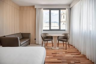 AC Hotel Málaga Palacio by Marriott - Málaga - 5