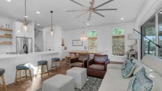 Vitamin Sea 4BR 4 5BA Golf Cart Pet Friendly - 4
