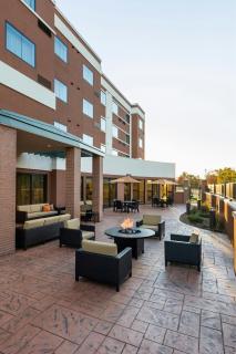 Courtyard by Marriott Kalamazoo Portage - 5