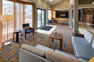 Courtyard by Marriott Atlanta Windy Hill/Ballpark - Atlanta - 7