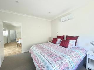 Misons Guesthouse - Mollymook - 4