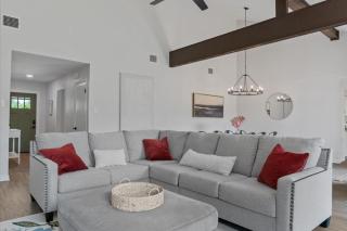 Creekview Cottage- Events, Hot Tub, Gameroom - Round Rock - 9