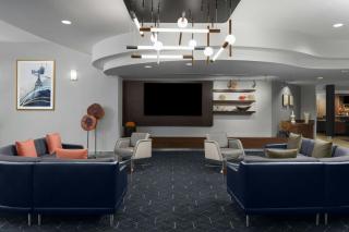 Courtyard Los Angeles Burbank Airport - 4