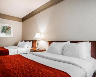 Suburban Studios Kansas City Airport North - Platte City - 2