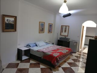 Downtown room near gym pool beach shops walking distance from all entertainment and shopping - Hurghada - 2