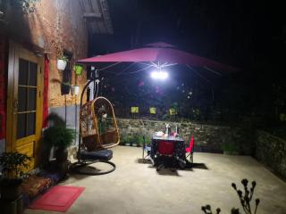 Xin'anjiang Landscape Gallery Ran Yuezhu Bed and Breakfast - She - 5