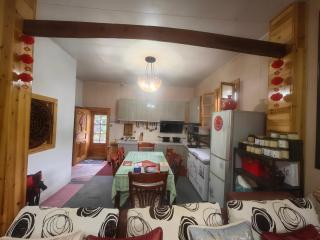 Xin'anjiang Landscape Gallery Ran Yuezhu Bed and Breakfast - She - 3