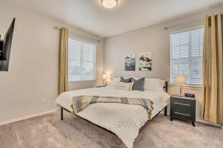 Luxury King Beds Pool Gym - Near Hill AFB - Clearfield - 1