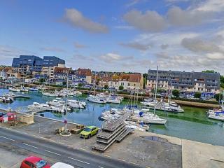 Charmant Studio à Courseulles-sur-Mer avec Wifi et Parking - FR-1-746-27 - 9