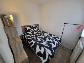 AGREABLE APPARTEMENT REFAIT A NEUF DANS UNE RESIDENCE DE VACANCES - FR-1-92-946 - Les Sables-dʼOlonne - 3
