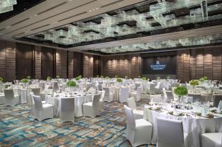 Renaissance Beijing Wangfujing Hotel - 4