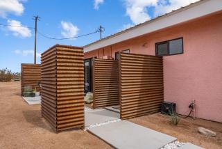 Ruth's Oasis-Pools & Spa-Relax - Yucca Valley - 1