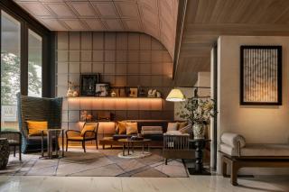 Madi Paidi Bangkok, Autograph Collection - 8