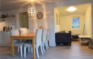 5 Bedroom Pet Friendly Home In Eiken - 5
