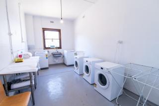 St James Hotel Motel - Affordable Weekly and Monthly Rates - - 3