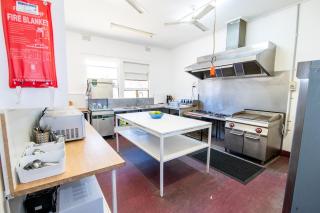 Your Own Pub near Yarrawonga - Sleeps 26 - - 1